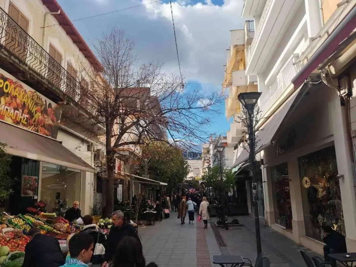 Shopping streets in Livadia