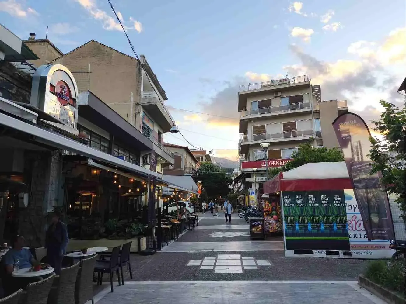 Shopping streets in Livadia