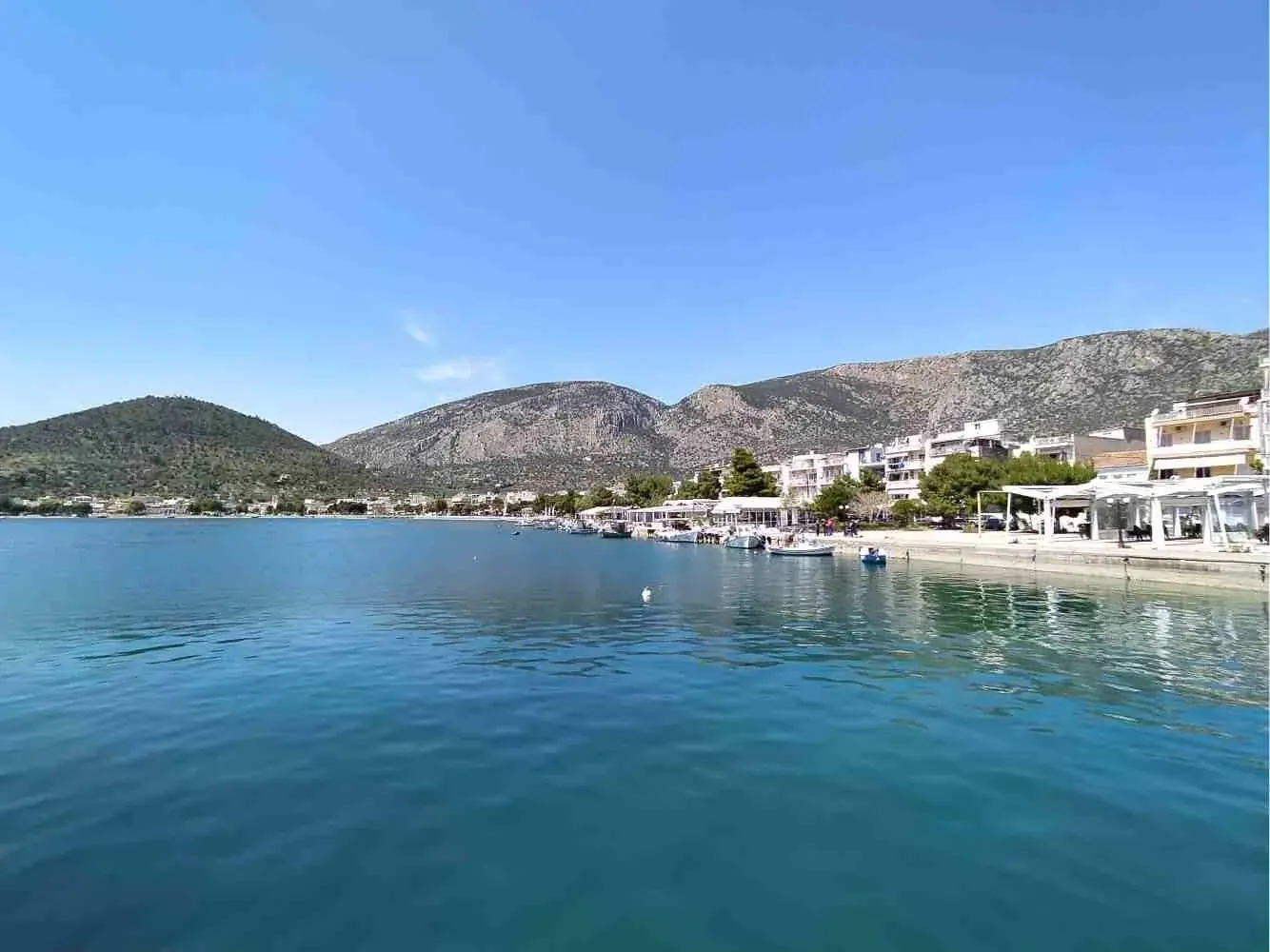 Antikyra and its bay